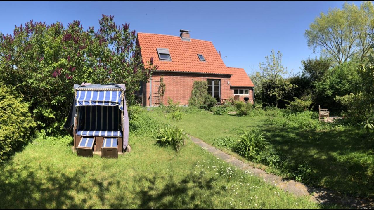 Neu! Ferienhaus Mit Naturgarten Gleschendorf Exterior foto